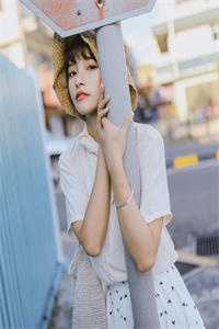 长得太美，被宿管阿姨误当成女生