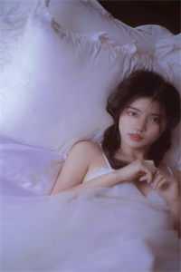 穿书后，我成了宗门第一卷王