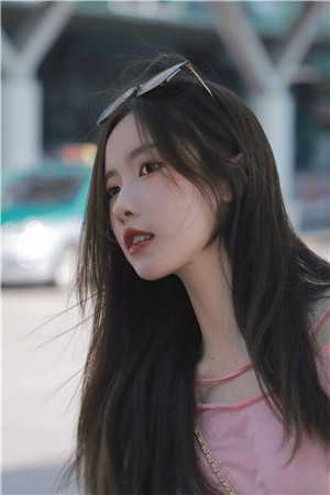 军婚七零：疯批糙汉拒绝离婚