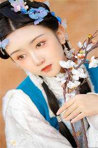 快穿：靠许愿给绝嗣皇帝生子