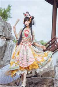 苟活后宫：她凭借茶艺封妃了