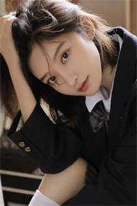 青楼女子要从良,侯爷首辅请靠边靠边