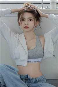 穿越古代成美人，靠生子宠冠后宫
