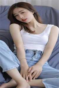 穿越小白脸，女帝只想要我