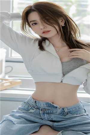 完结的小说心声暴露后，全家一起掀翻王朝(叶初瑶叶宏图)_心声暴露后，全家一起掀翻王朝(叶初瑶叶宏图)完本小说免费阅读