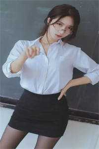 小说全文免费阅读我有外挂女友，七首神曲横扫乐坛(唐一敖江心月)_我有外挂女友，七首神曲横扫乐坛唐一敖江心月热门网络小说推荐