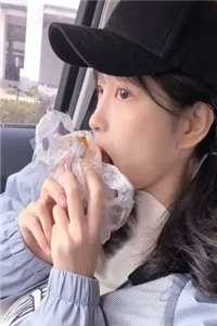 随军替婚我不嫁，转头闪婚年轻首长