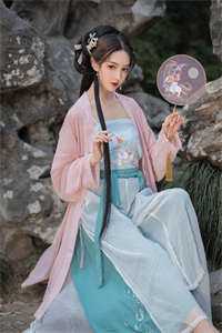 生了女儿后老公一家原形毕露