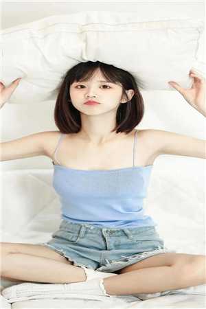 难以置信，大姐头因爱从良了