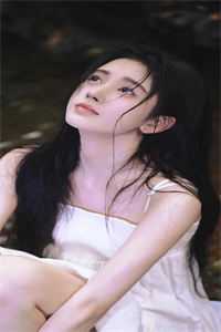 炮灰女配放弃后，男主被征服了