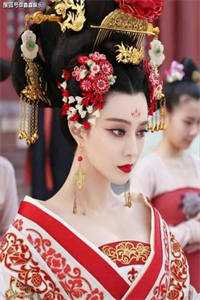 离婚后，我成了小奶狗的心尖尖