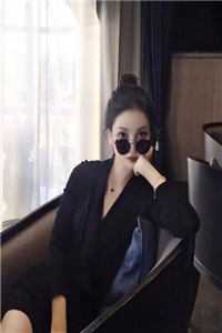 我放手后，有白月光的女友后悔了