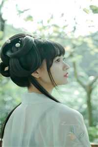 余先生视妻如宝