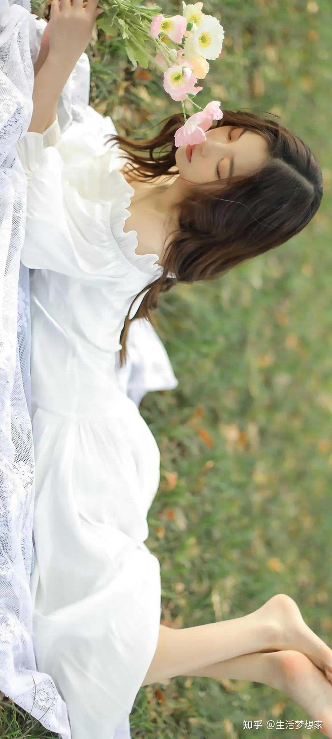 外卖小哥：开局捡个美女总裁