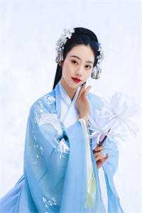 假千金被赶出门，乡野糙汉抱走宠程川张婶热门完结小说_完结好看小说假千金被赶出门，乡野糙汉抱走宠(程川张婶)