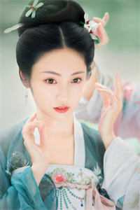 都离婚了，我相亲你醋什么