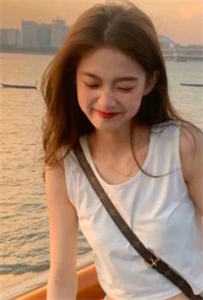 陆小姐独美后，六个哥哥跪求原谅