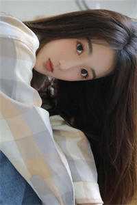 暴露女儿身后，在禁欲摄政王怀里撒野