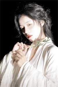 《春节期间，我带着全家砸了男友家》(周宇涵婧婧)免费小说完结版_最新好看小说推荐《春节期间，我带着全家砸了男友家》(周宇涵婧婧)