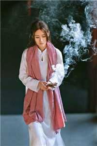 我只想抱大腿，清冷大佬却被钓疯(姜圆殷东)新热门小说_全文阅读免费全集我只想抱大腿，清冷大佬却被钓疯姜圆殷东