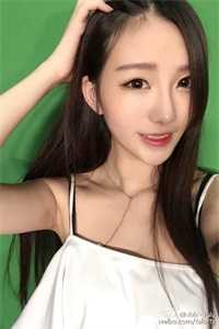 被卖去喂蛊，可我是苗疆圣子的白月光(苗呈云李清清)完整版小说_推荐完本小说被卖去喂蛊，可我是苗疆圣子的白月光苗呈云李清清