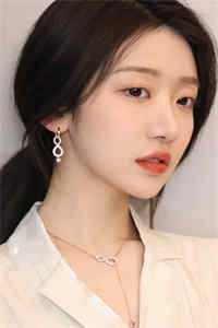军嫂她携子闪现，不孕军官有崽了(姜愉程砚)精彩小说_《军嫂她携子闪现，不孕军官有崽了》全章节免费阅读_《军嫂她携子闪现，不孕军官有崽了》免费阅读