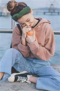 非常规开局：我靠赶海养崽崽
