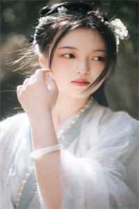 不当寡妇后，被军官宠成两胎四宝