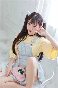 晚风轻吻夏夜萤火