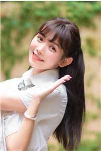 青灯古佛入凡尘
