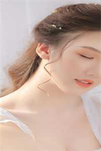 替婚后，未婚夫盯上替身我柳霜序祁韫泽最新全本小说_热门小说替婚后，未婚夫盯上替身我(柳霜序祁韫泽)